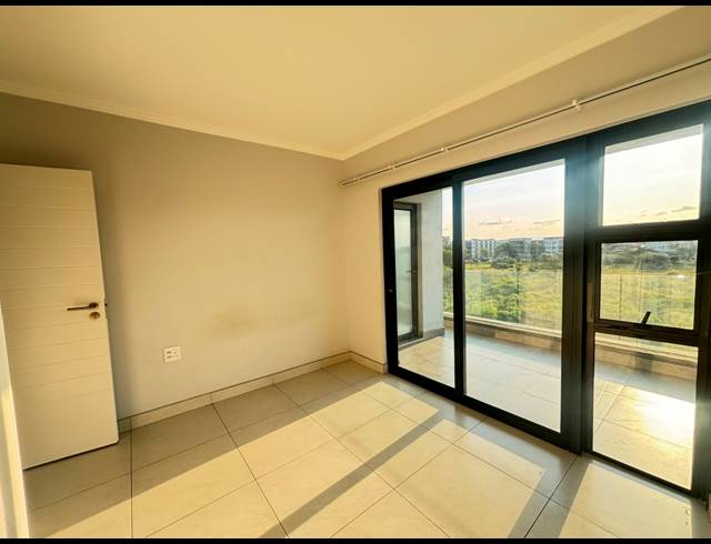 2 BEDROOM APARTMENT FOR SALE IN UMHLANGA RIDGE